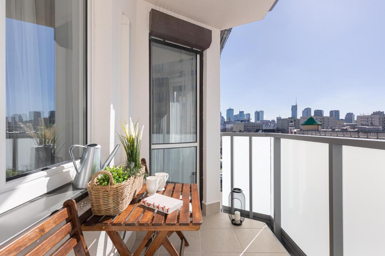 Stylowy Apartament Z Pieknym Widokiem Na Miasto Warsaw Luaran gambar